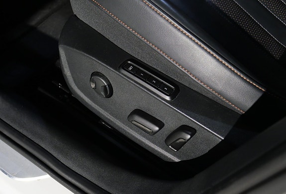 Cupra Formentor e-HYBRID 18 of 30