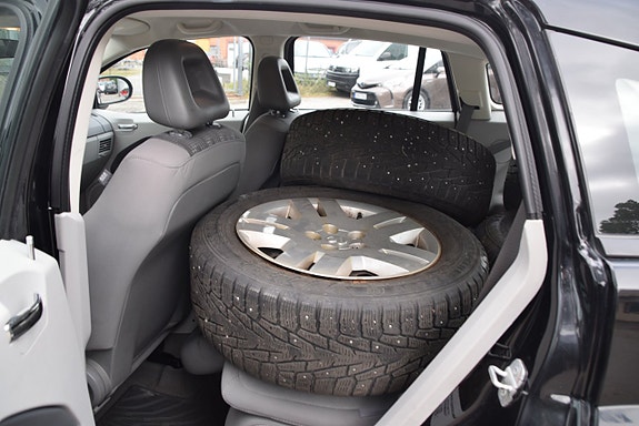 Dodge Caliber 10 of 18