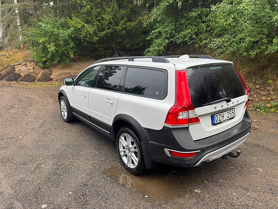 Volvo XC70 12 of 24