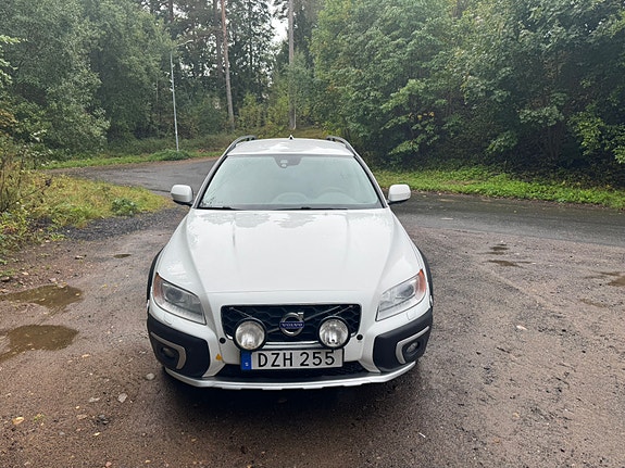 Volvo XC70 8 of 24