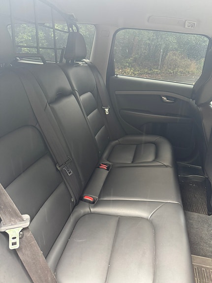 Volvo XC70 15 of 24