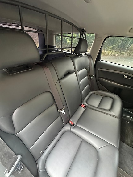 Volvo XC70 17 of 24