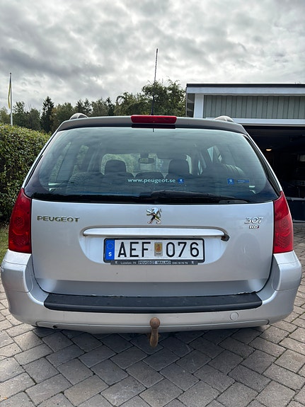 Peugeot 307 2 of 6