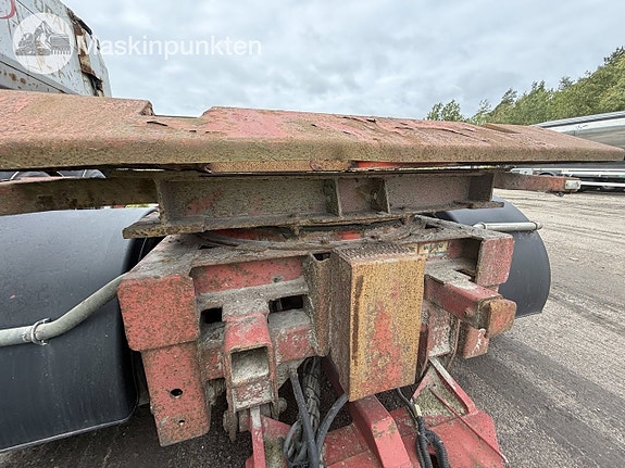 Istrail Lastväxlarsläp med tipp 22 of 27