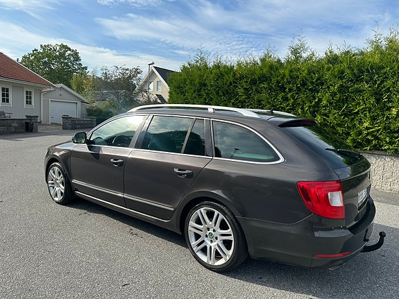 Skoda Superb 6 of 21