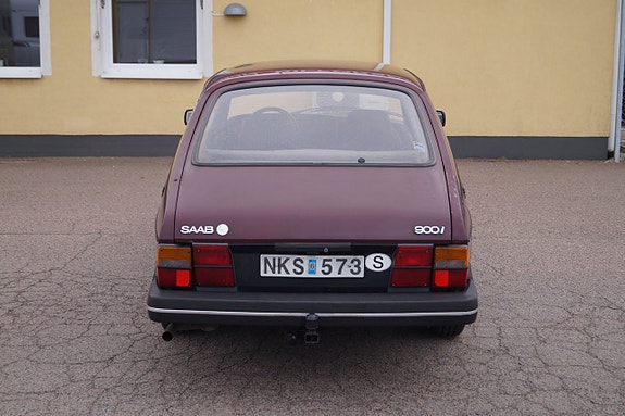 Saab 900 7 of 13