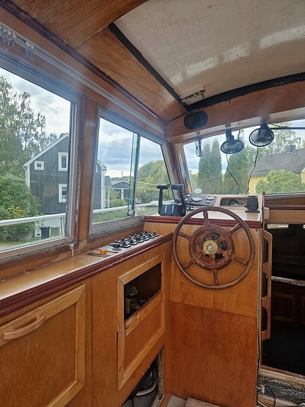 Becker Marine 39 14 of 20