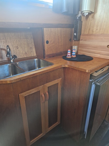 Becker Marine 39 10 of 20