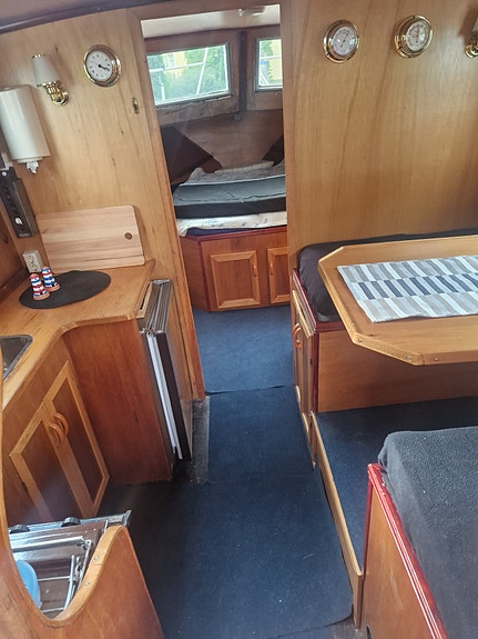 Becker Marine 39 19 of 20