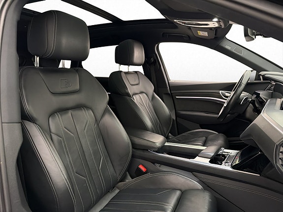 Audi e-tron 15 of 30
