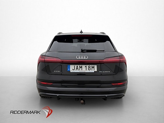 Audi e-tron 8 of 30