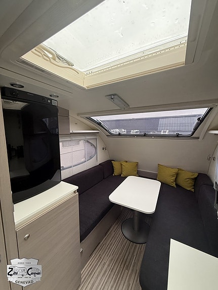 Adria ACTION 361 LH 6 of 15