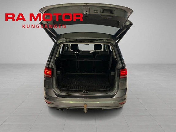 Volkswagen Touran 19 of 20