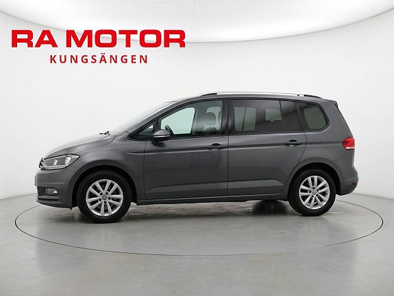 Volkswagen Touran 2 of 20