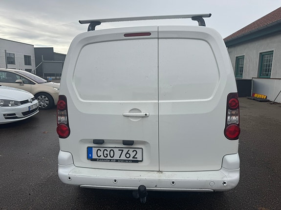 Peugeot Partner 5 of 8