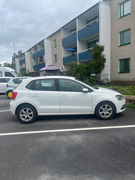 Volkswagen Polo 9 of 12