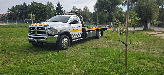 Dodge RAM 9 of 14