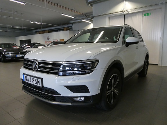 Volkswagen Tiguan 14 of 25