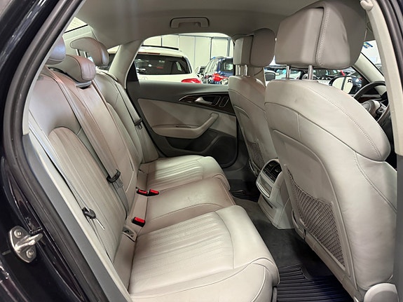Audi A6 25 of 26