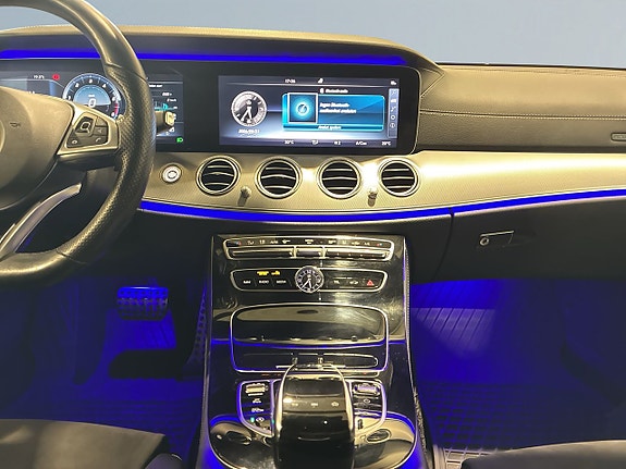 Mercedes-Benz E220 d 11 of 21