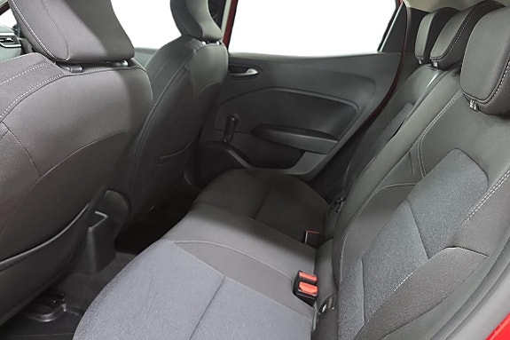 Renault Clio 13 of 21