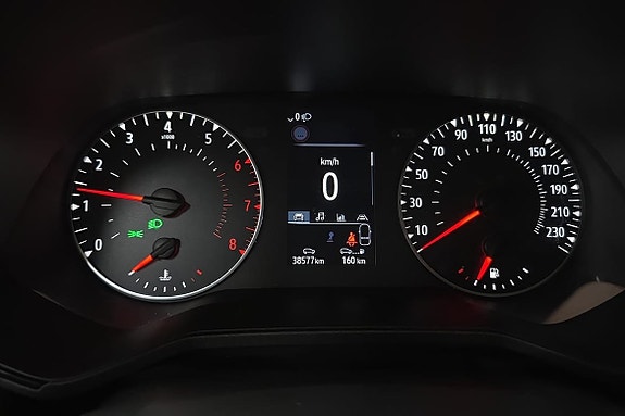 Renault Clio 16 of 21