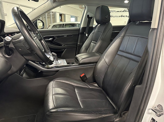 Land Rover Range Rover Evoque 11 of 25