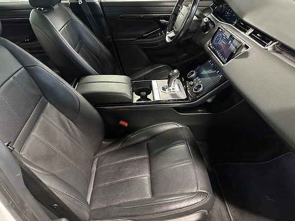 Land Rover Range Rover Evoque 10 of 25