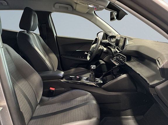 Peugeot 2008 10 of 20