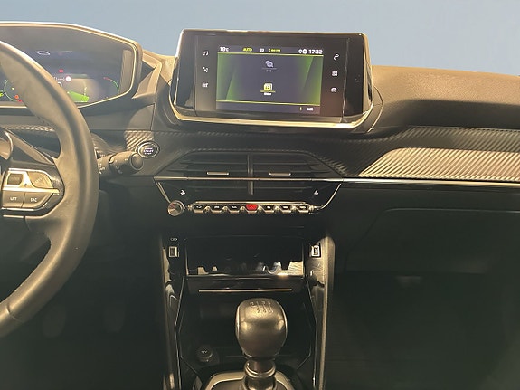 Peugeot 2008 11 of 20