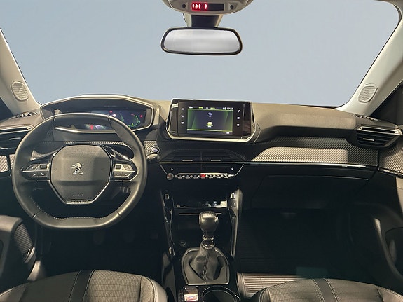 Peugeot 2008 8 of 20