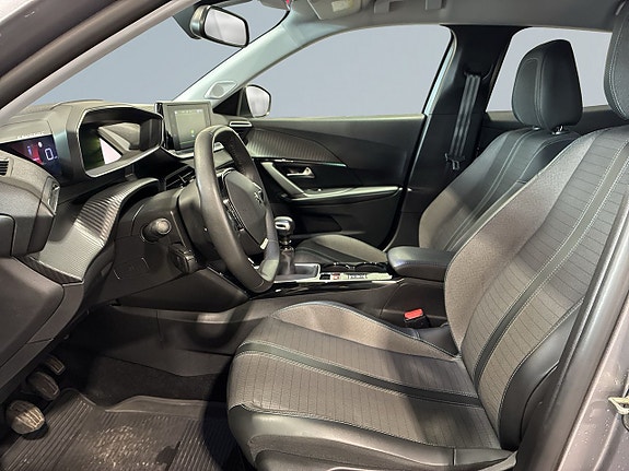 Peugeot 2008 7 of 20