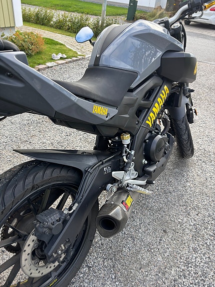 Yamaha MT-125 8 of 9