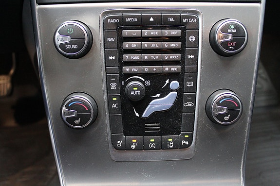 Volvo V60 19 of 21