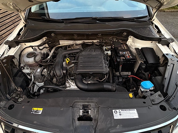 Skoda Karoq 16 of 21