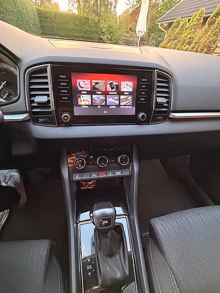Skoda Karoq 9 of 21