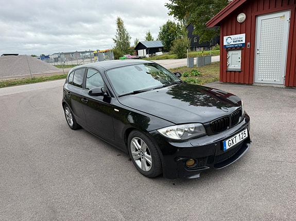 BMW 120d 3 of 7