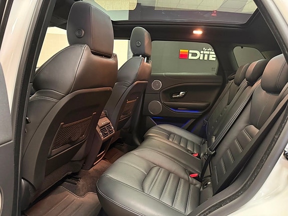Land Rover Range Rover Evoque 16 of 30
