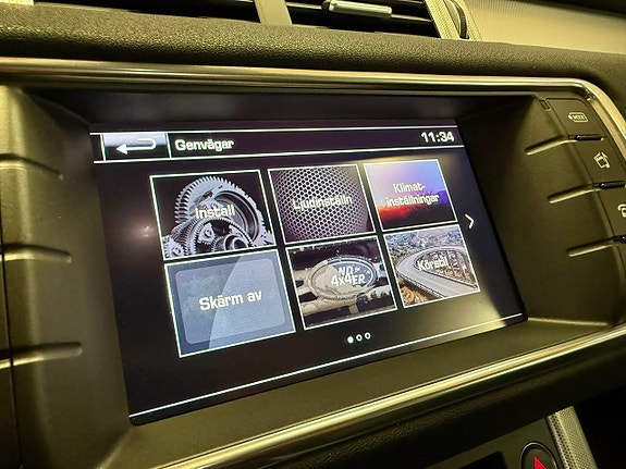 Land Rover Range Rover Evoque 26 of 30