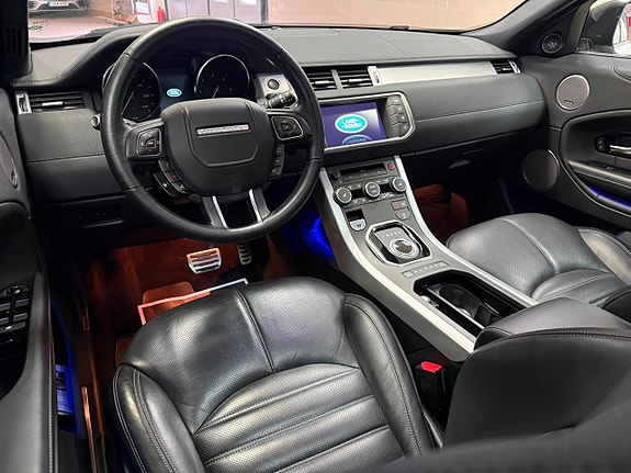 Land Rover Range Rover Evoque 15 of 30
