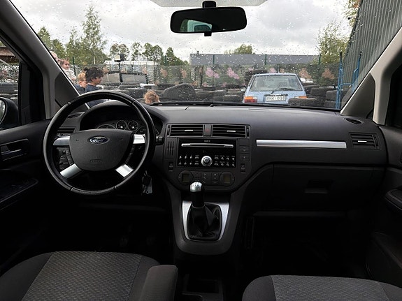 Ford C-Max 14 of 20