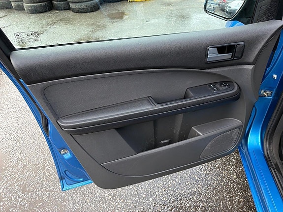 Ford C-Max 20 of 20