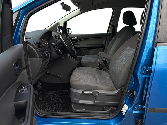 Ford C-Max 16 of 20