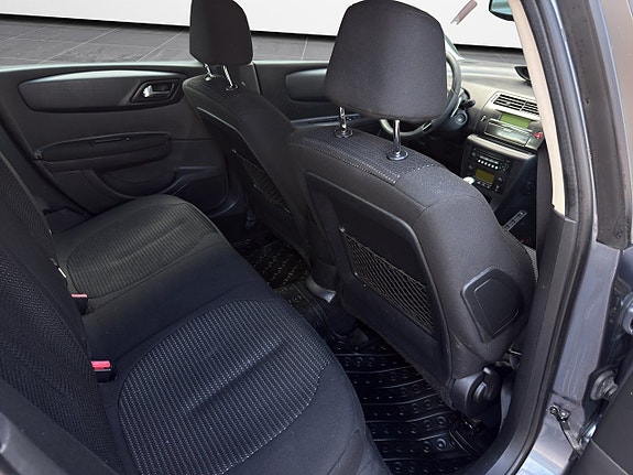 Citroen C4 14 of 16