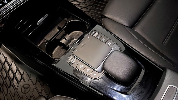 Mercedes-Benz A180 10 of 15