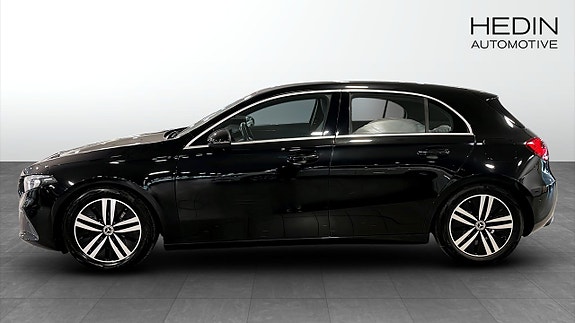 Mercedes-Benz A180 6 of 15
