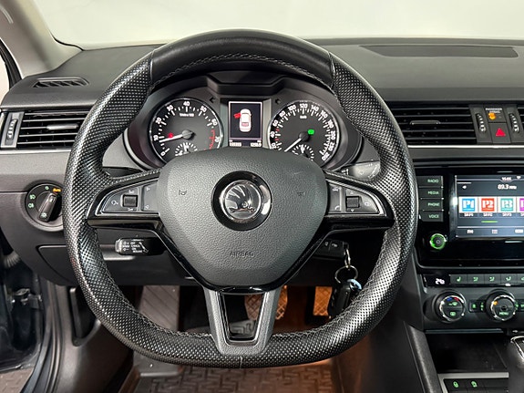 Skoda Octavia 12 of 18