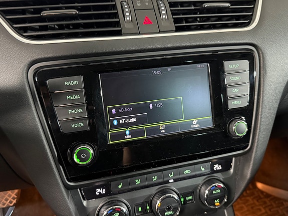 Skoda Octavia 14 of 18