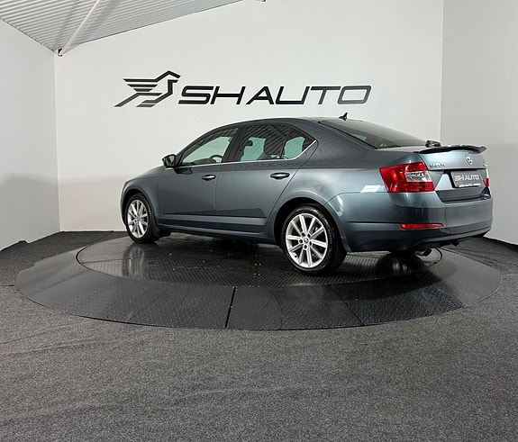 Skoda Octavia 7 of 18
