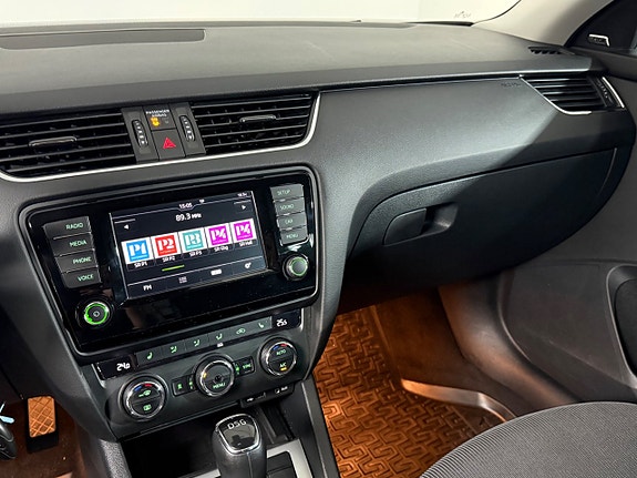 Skoda Octavia 13 of 18